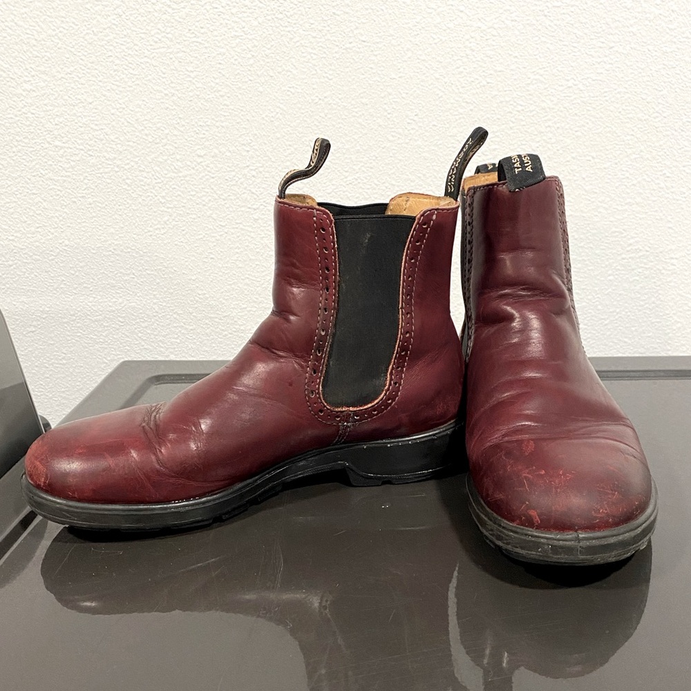 Burgundy Blundstone Boots
